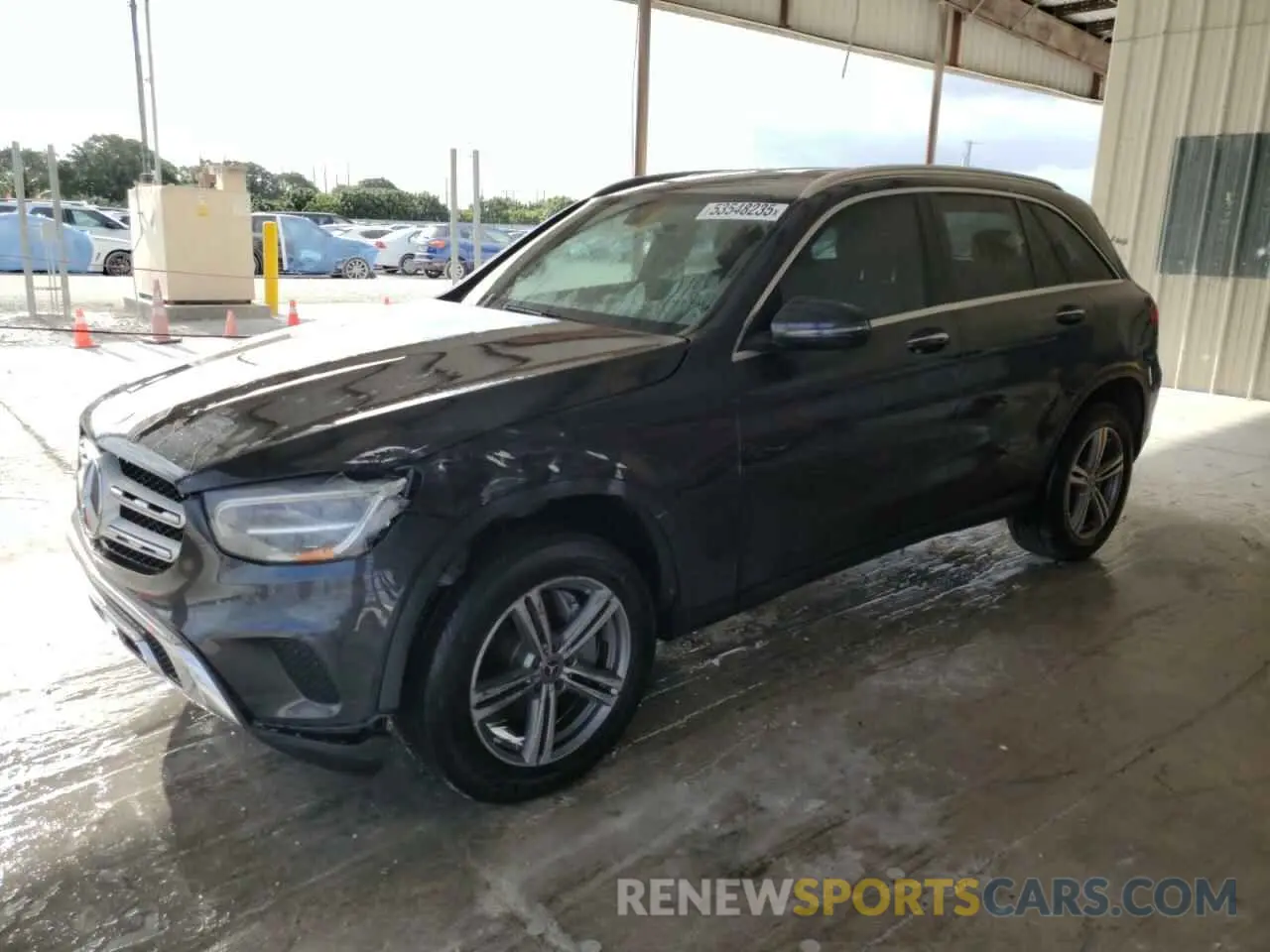 1 Фотография поврежденного автомобиля WDC0G8DBXLF708547 MERCEDES-BENZ GLC-CLASS 2020