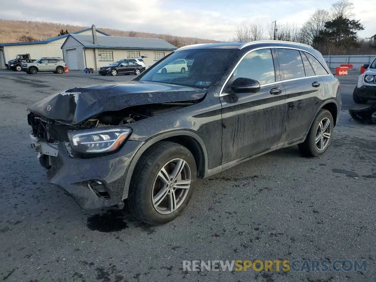 1 Фотография поврежденного автомобиля WDC0G8EB0LF717434 MERCEDES-BENZ GLC-CLASS 2020