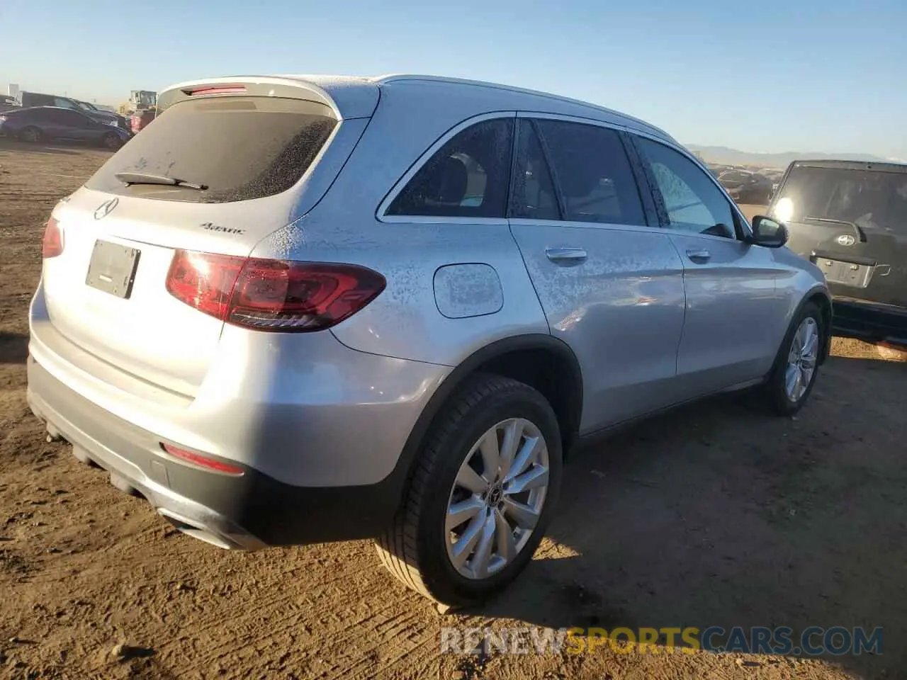 3 Фотография поврежденного автомобиля WDC0G8EB2LF676028 MERCEDES-BENZ GLC-CLASS 2020
