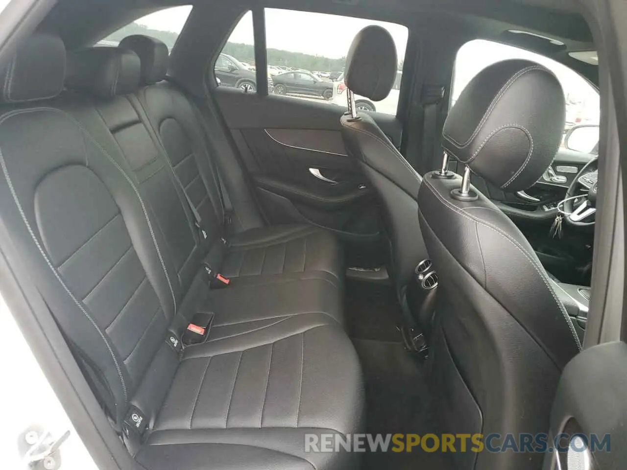11 Photograph of a damaged car WDC0G8EB4LF751859 MERCEDES-BENZ GLC-CLASS 2020