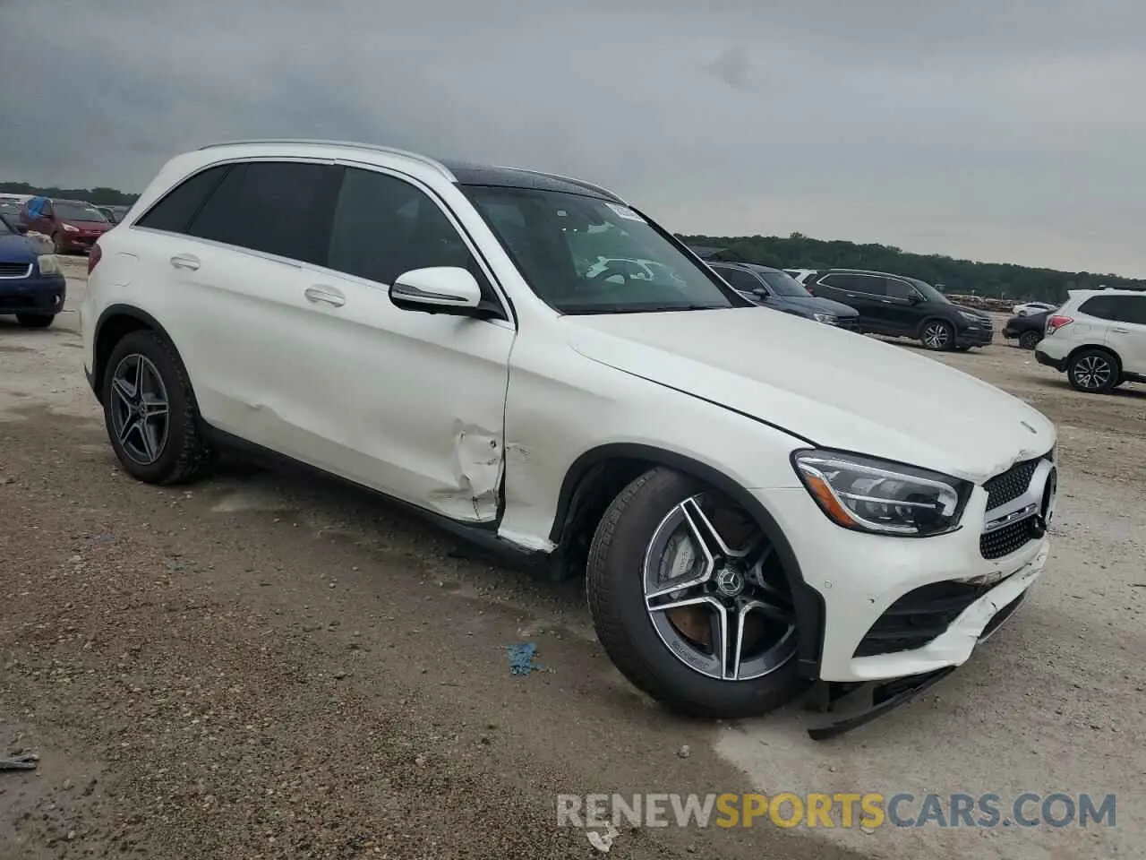 4 Photograph of a damaged car WDC0G8EB4LF751859 MERCEDES-BENZ GLC-CLASS 2020