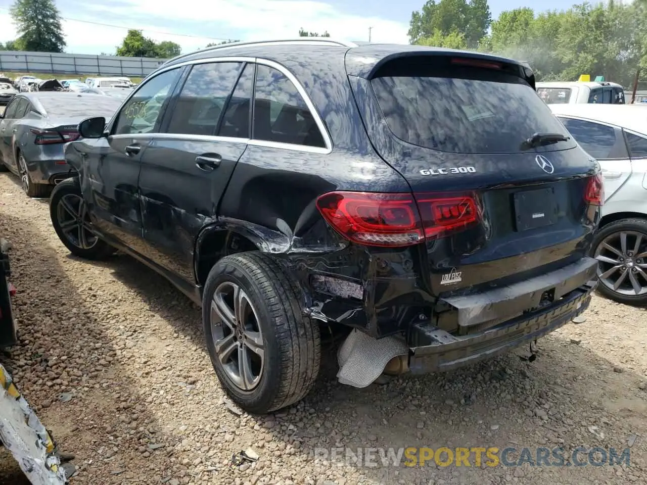 3 Photograph of a damaged car WDC0G8EB5LF713220 MERCEDES-BENZ GLC-CLASS 2020