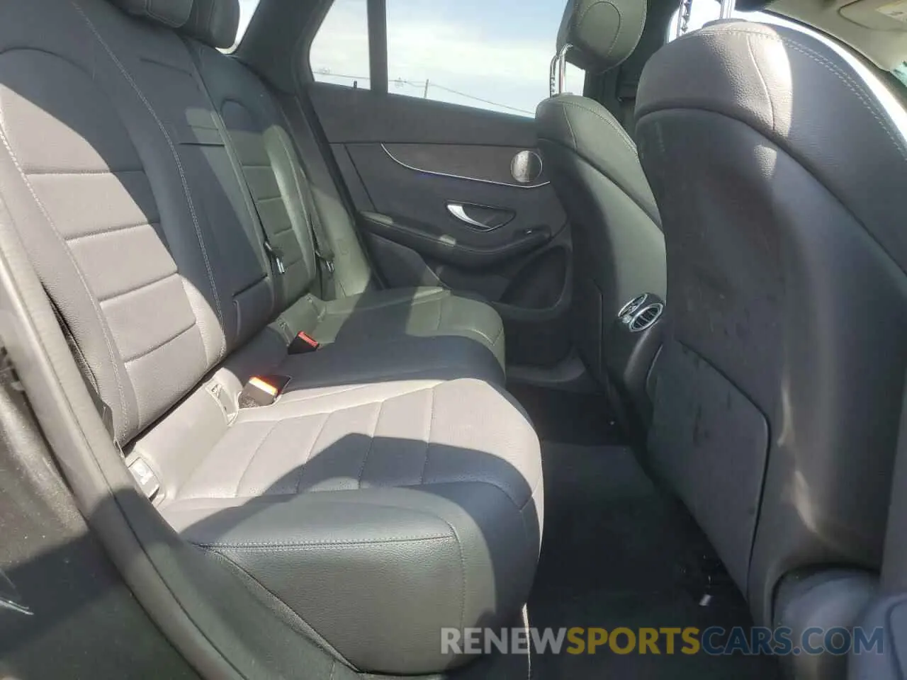 11 Photograph of a damaged car WDC0G8EB5LF722435 MERCEDES-BENZ GLC-CLASS 2020