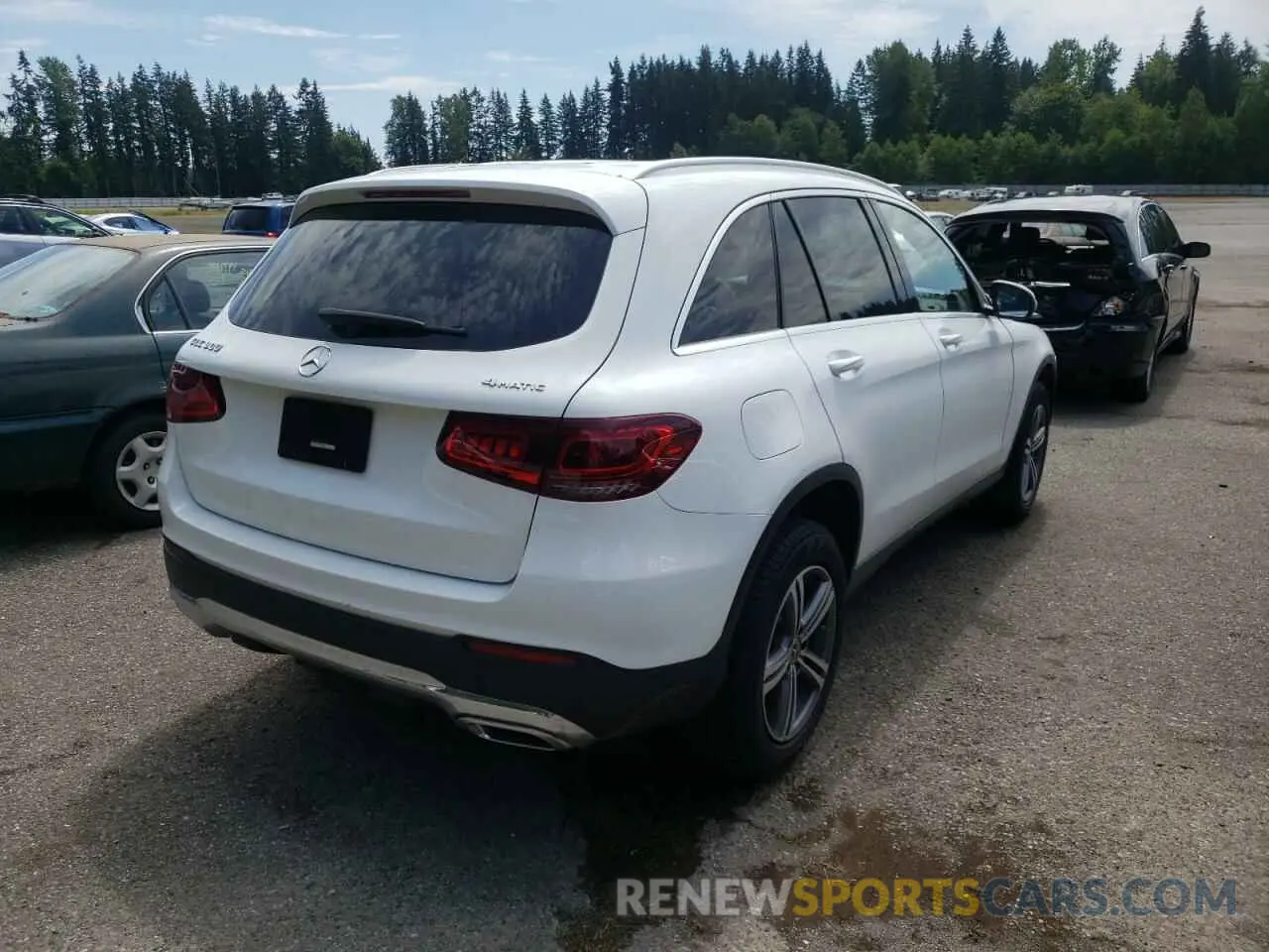 4 Фотография поврежденного автомобиля WDC0G8EB5LF751532 MERCEDES-BENZ GLC-CLASS 2020