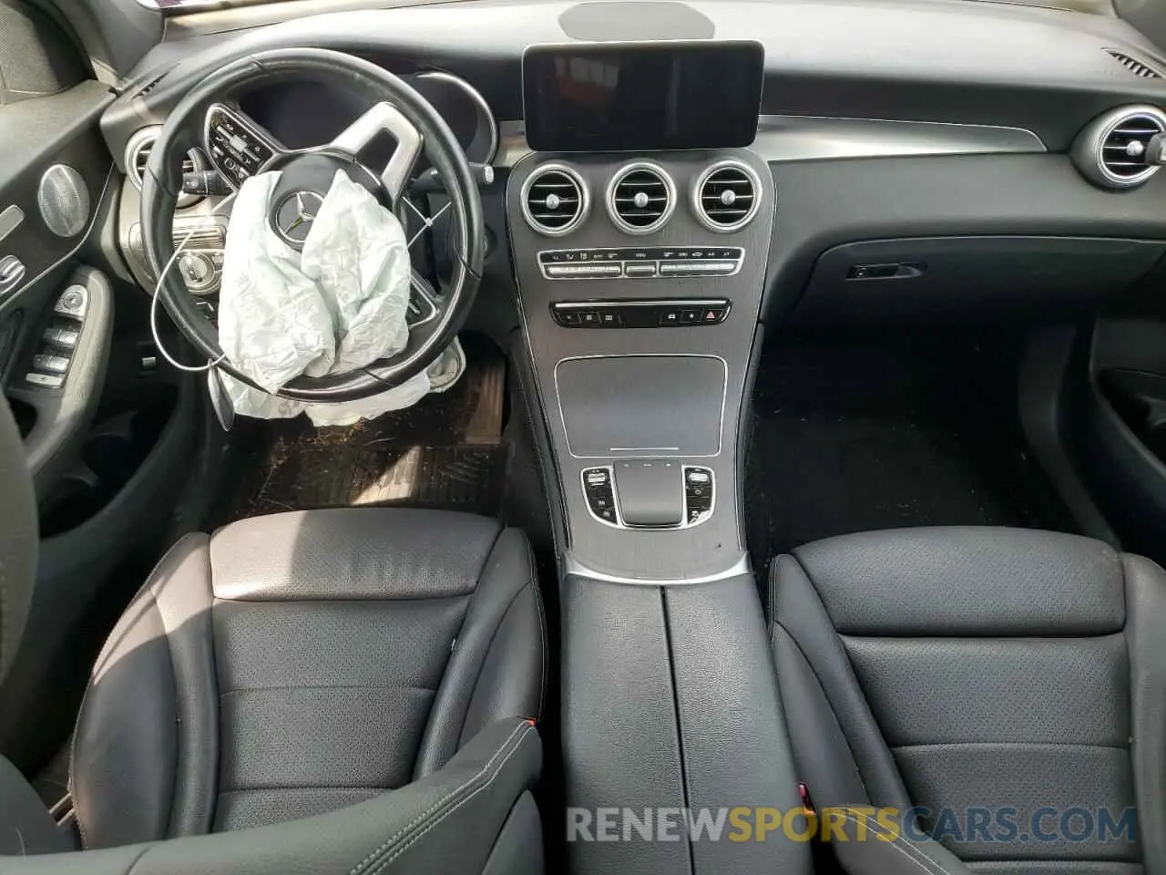 8 Photograph of a damaged car WDC0G8EB8LF694064 MERCEDES-BENZ GLC-CLASS 2020
