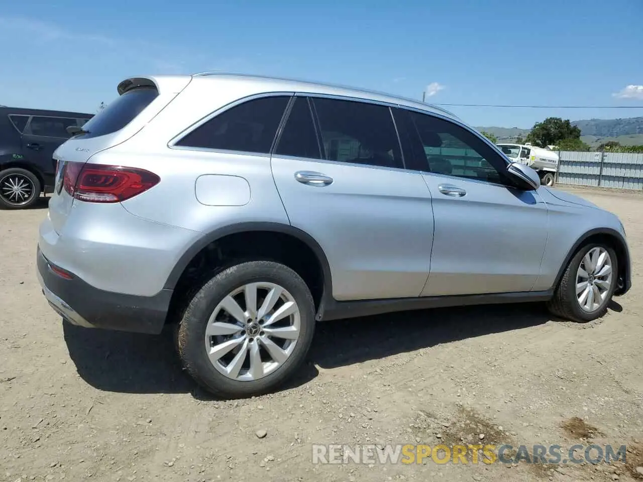 3 Photograph of a damaged car WDC0G8EB9LF676592 MERCEDES-BENZ GLC-CLASS 2020