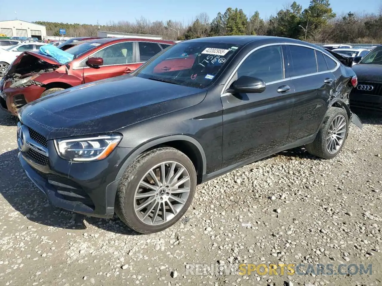 1 Photograph of a damaged car WDC0J8EB5LF674579 MERCEDES-BENZ GLC-CLASS 2020