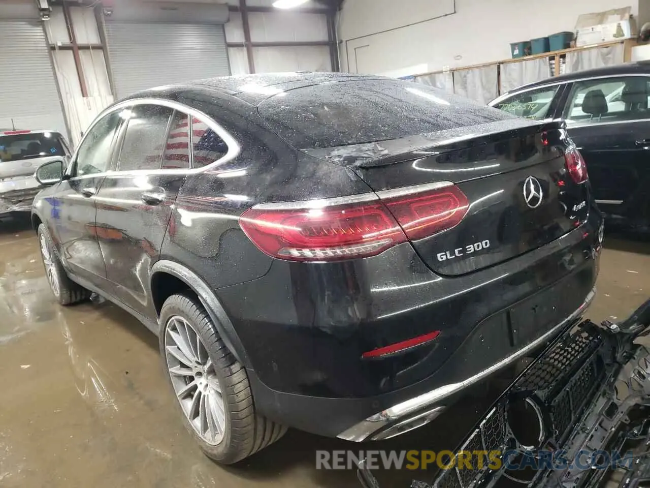 2 Photograph of a damaged car WDC0J8EB7LF737763 MERCEDES-BENZ GLC-CLASS 2020