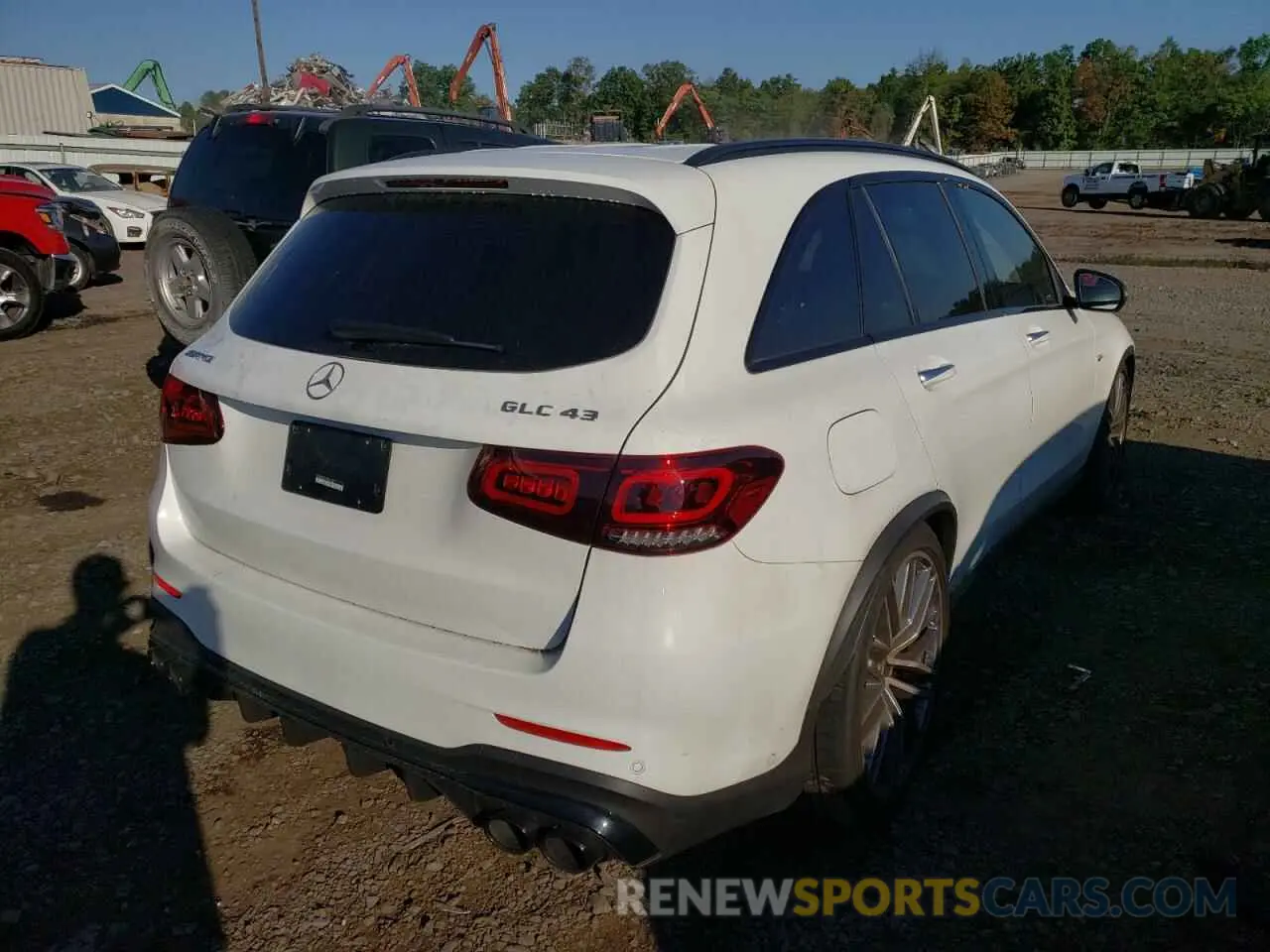 4 Фотография поврежденного автомобиля W1N0G6EB7MF989354 MERCEDES-BENZ GLC-CLASS 2021