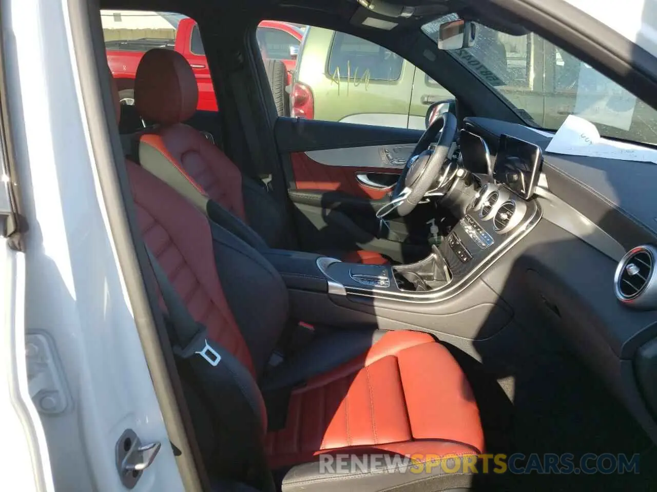 5 Фотография поврежденного автомобиля W1N0G6EB7MF989354 MERCEDES-BENZ GLC-CLASS 2021