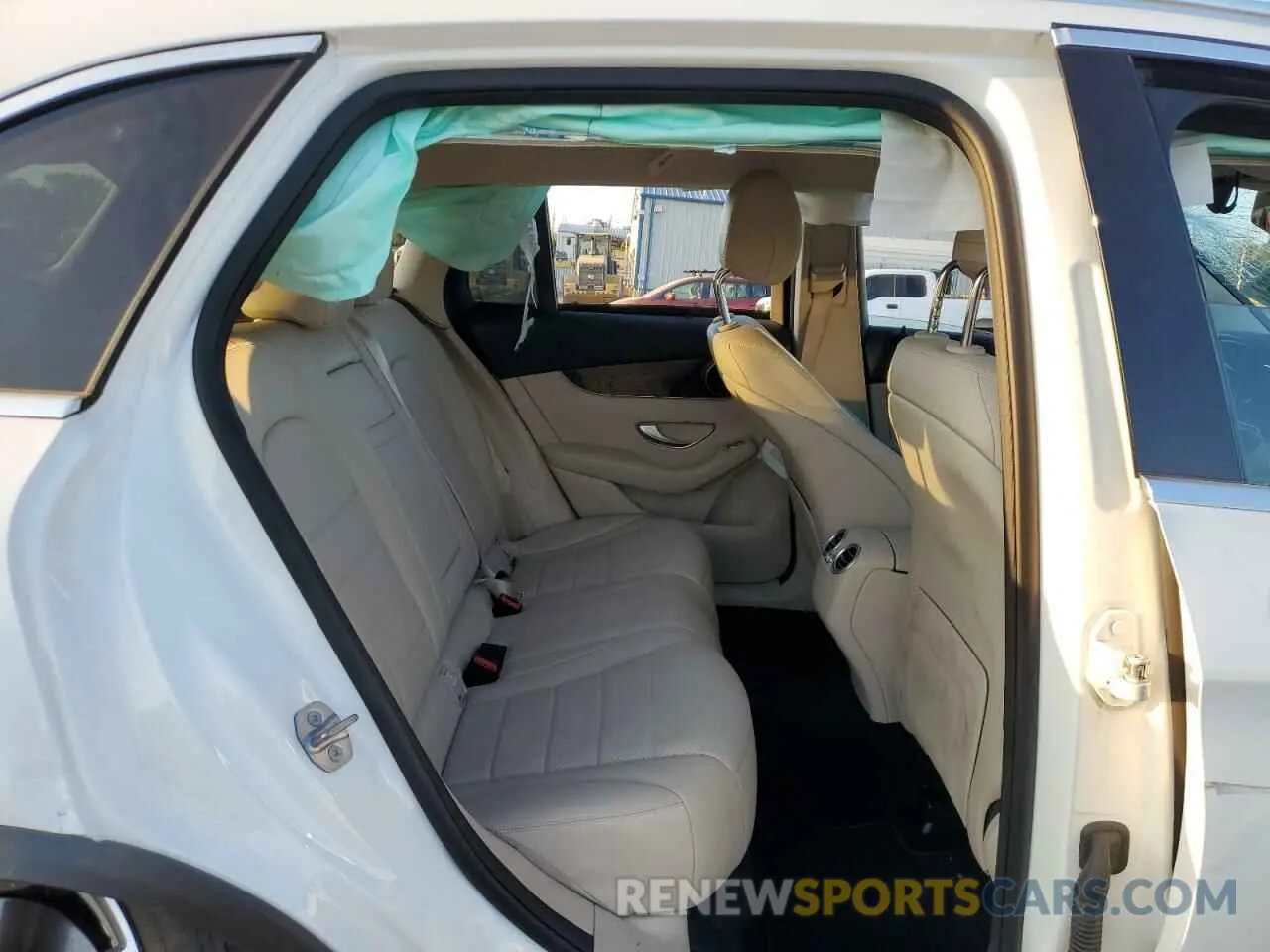 11 Фотография поврежденного автомобиля W1N0G8DB0MV268263 MERCEDES-BENZ GLC-CLASS 2021