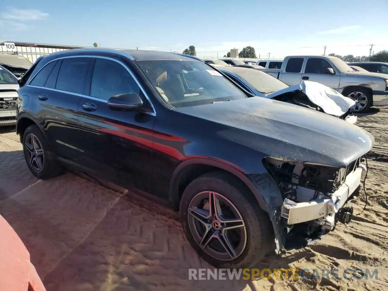 4 Photograph of a damaged car W1N0G8DB0MV276430 MERCEDES-BENZ GLC-CLASS 2021