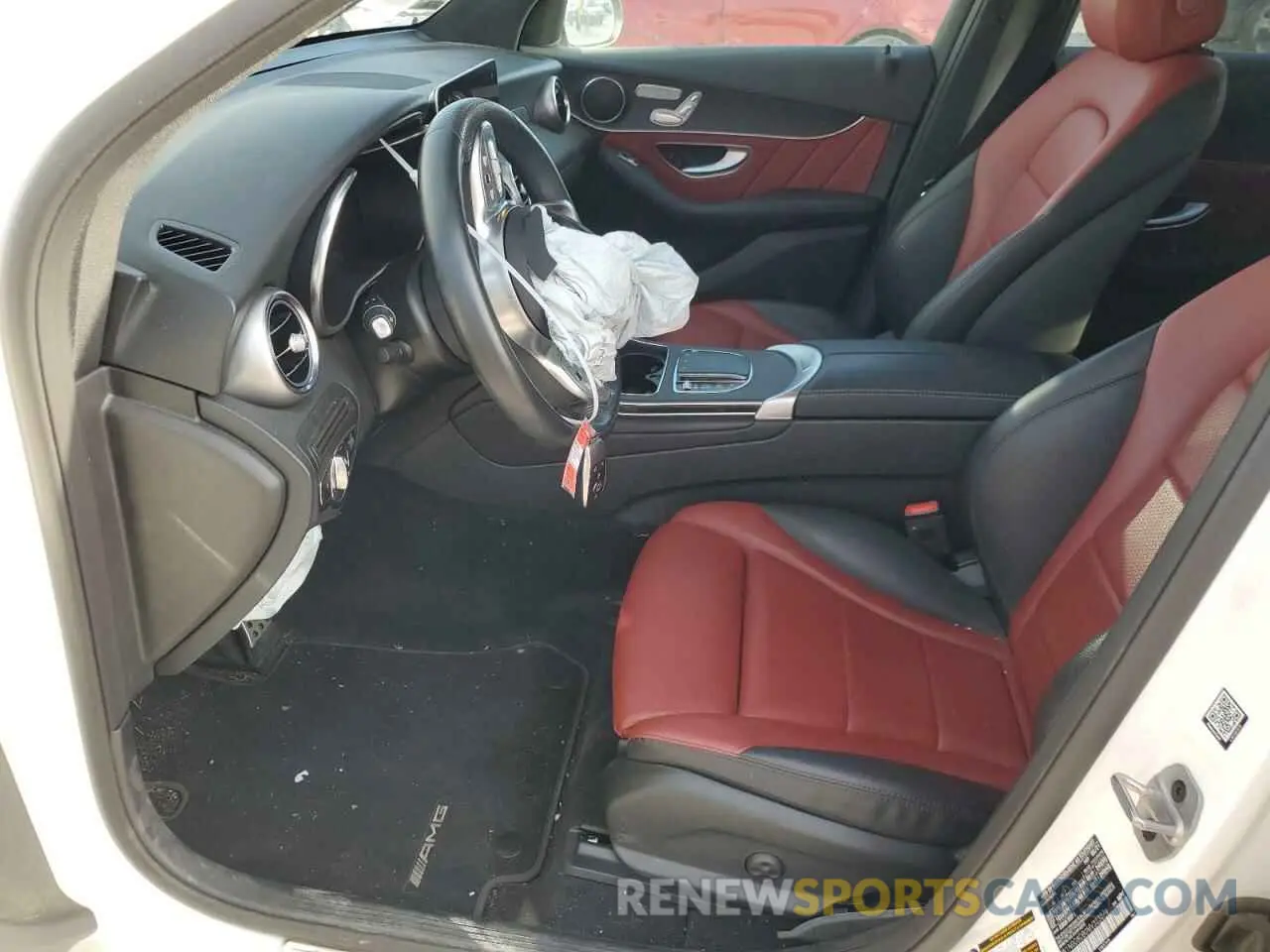7 Фотография поврежденного автомобиля W1N0G8DB0MV323276 MERCEDES-BENZ GLC-CLASS 2021