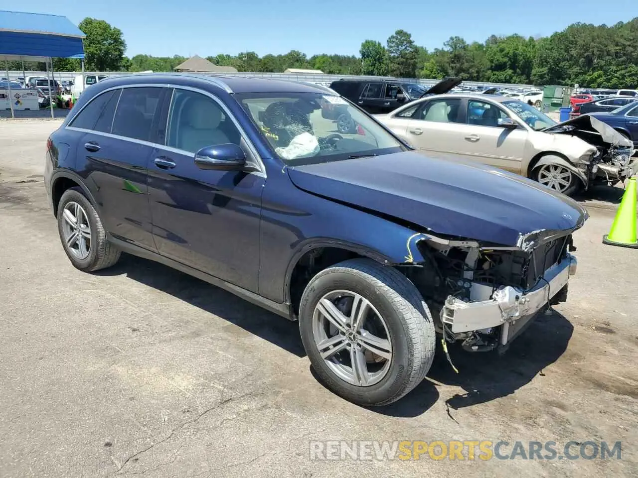 4 Фотография поврежденного автомобиля W1N0G8DB2MF871368 MERCEDES-BENZ GLC-CLASS 2021