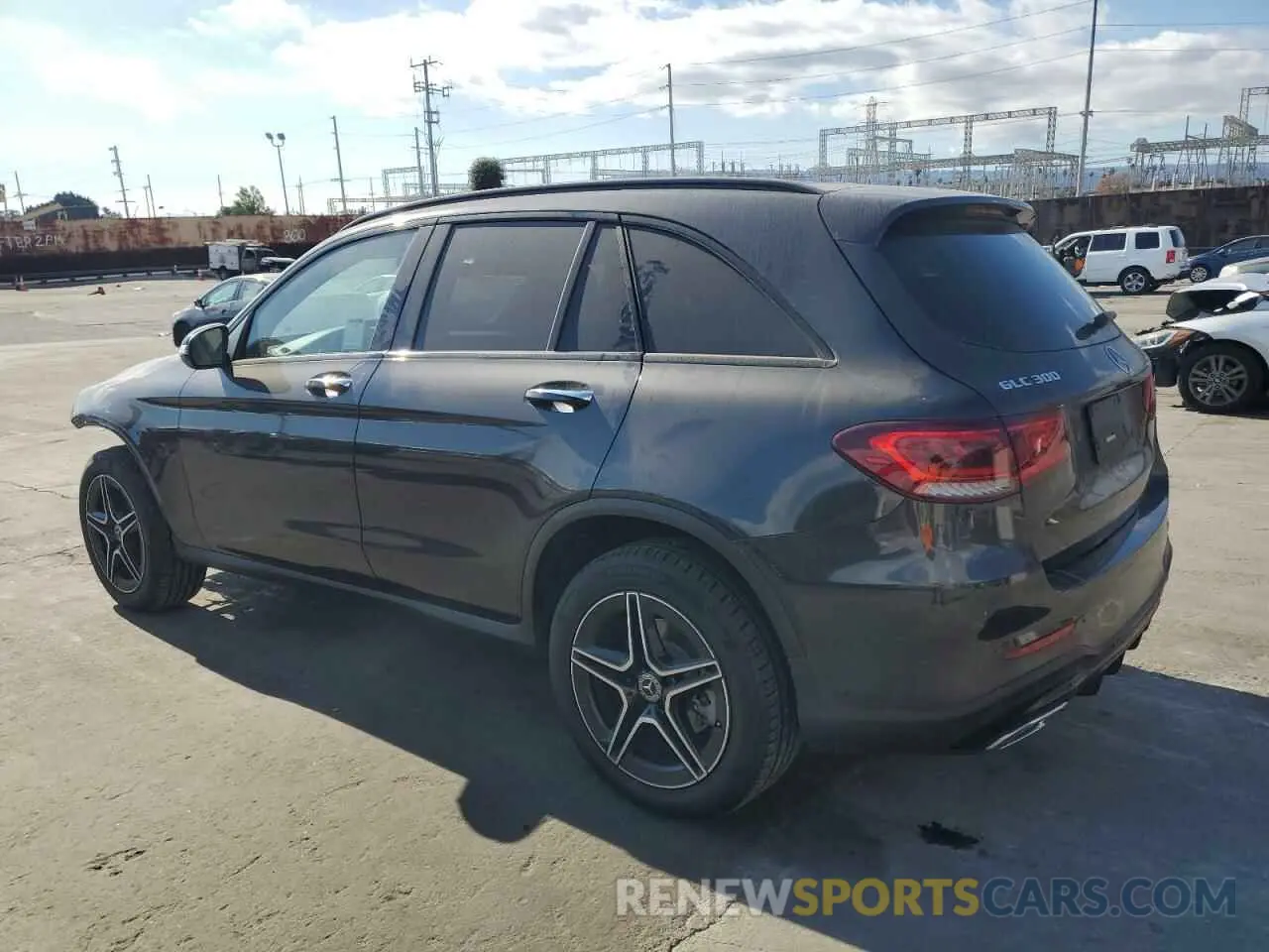 2 Фотография поврежденного автомобиля W1N0G8DB2MF886114 MERCEDES-BENZ GLC-CLASS 2021