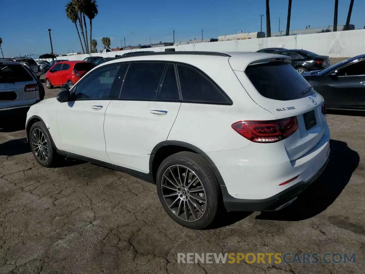 2 Photograph of a damaged car W1N0G8DB2MV296131 MERCEDES-BENZ GLC-CLASS 2021