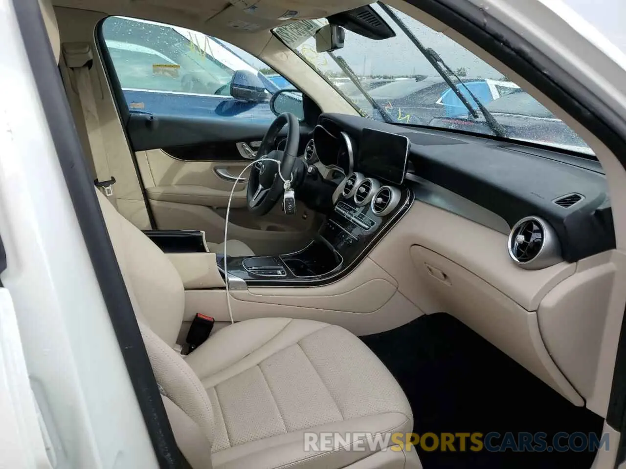 5 Фотография поврежденного автомобиля W1N0G8DB4MV312295 MERCEDES-BENZ GLC-CLASS 2021