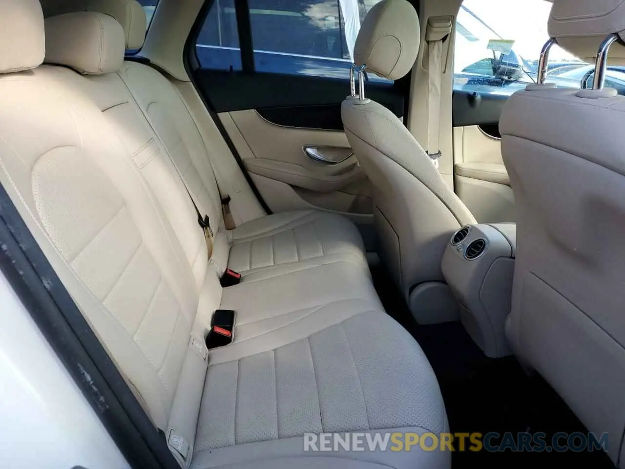 6 Фотография поврежденного автомобиля W1N0G8DB4MV312295 MERCEDES-BENZ GLC-CLASS 2021