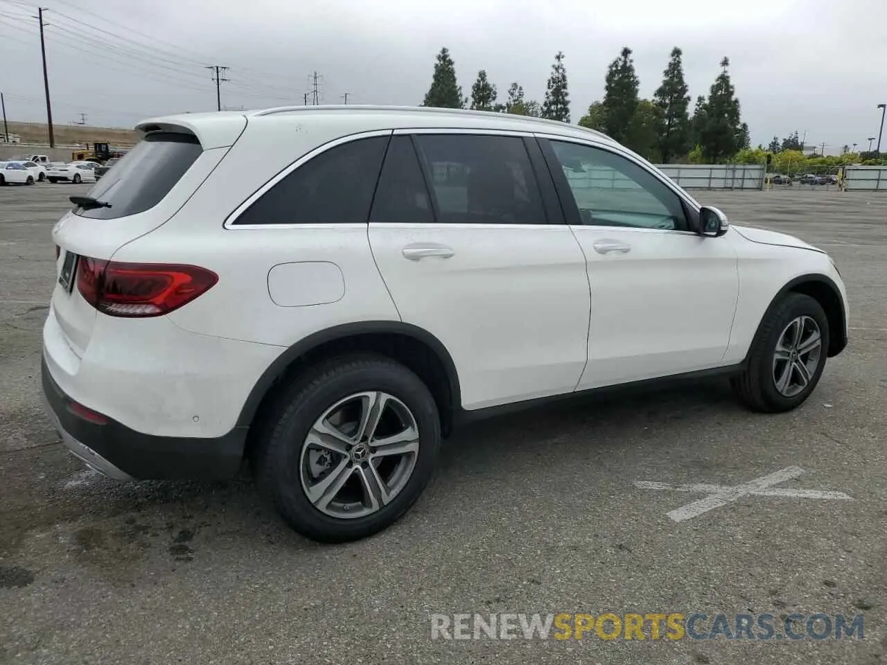 3 Фотография поврежденного автомобиля W1N0G8DB4MV324088 MERCEDES-BENZ GLC-CLASS 2021
