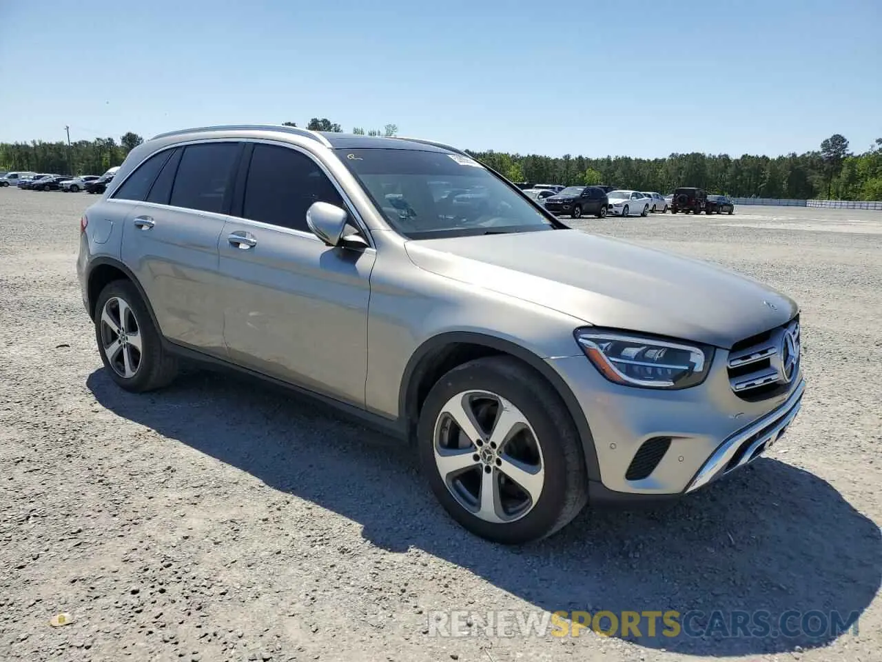 4 Фотография поврежденного автомобиля W1N0G8DB7MF888313 MERCEDES-BENZ GLC-CLASS 2021