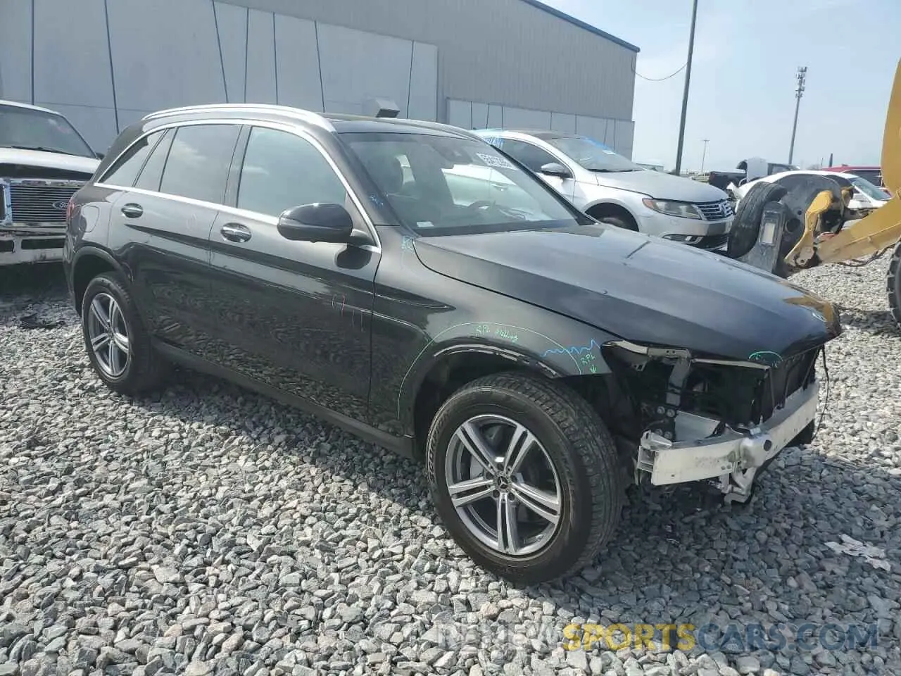4 Фотография поврежденного автомобиля W1N0G8DB8MV285215 MERCEDES-BENZ GLC-CLASS 2021