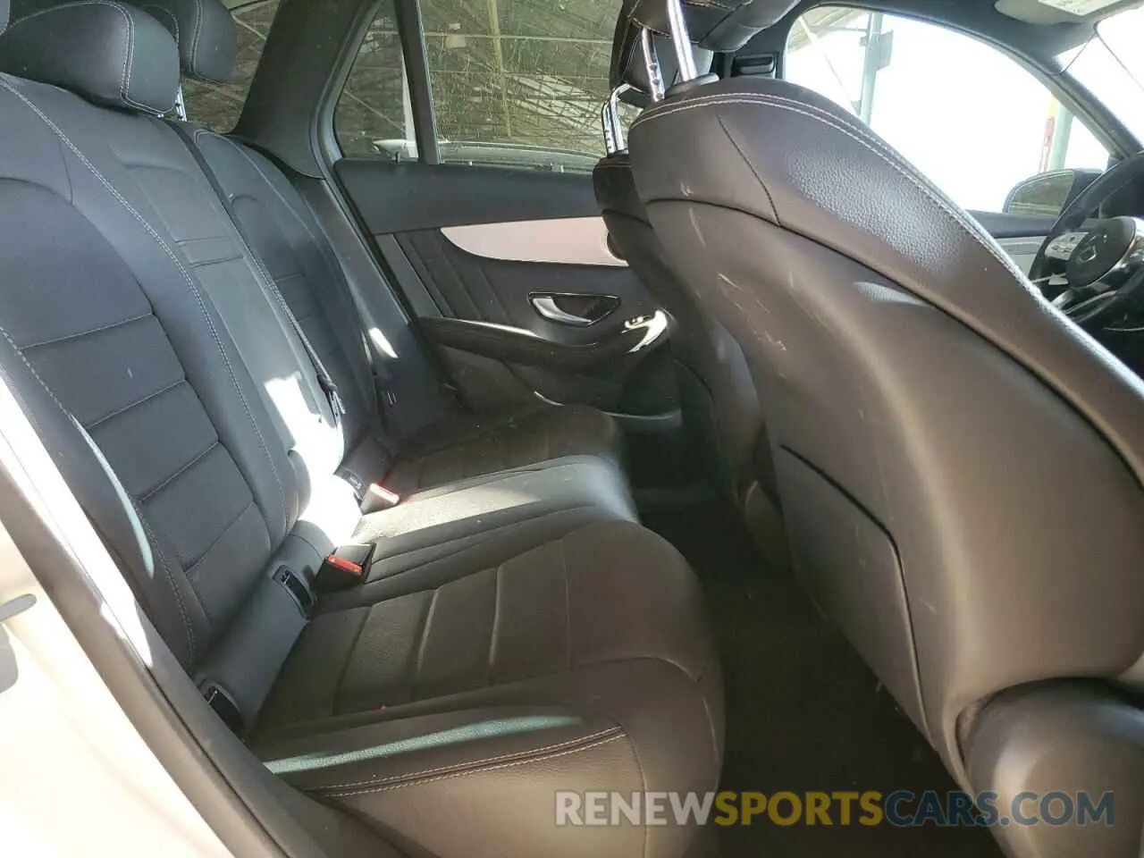 10 Фотография поврежденного автомобиля W1N0G8DB9MV324085 MERCEDES-BENZ GLC-CLASS 2021