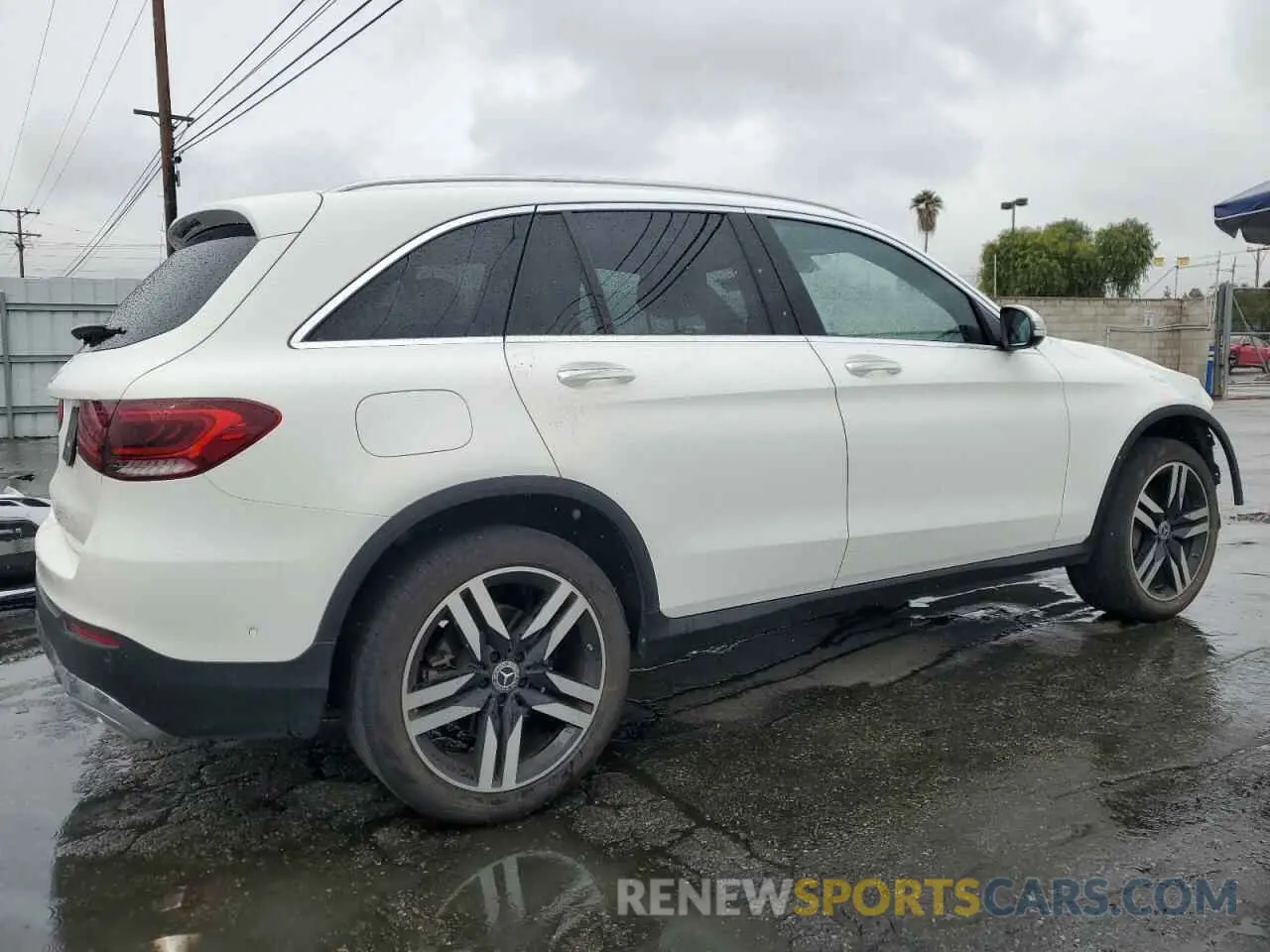 3 Фотография поврежденного автомобиля W1N0G8DBXMV298032 MERCEDES-BENZ GLC-CLASS 2021