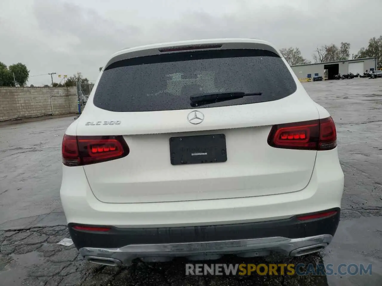 6 Фотография поврежденного автомобиля W1N0G8DBXMV298032 MERCEDES-BENZ GLC-CLASS 2021
