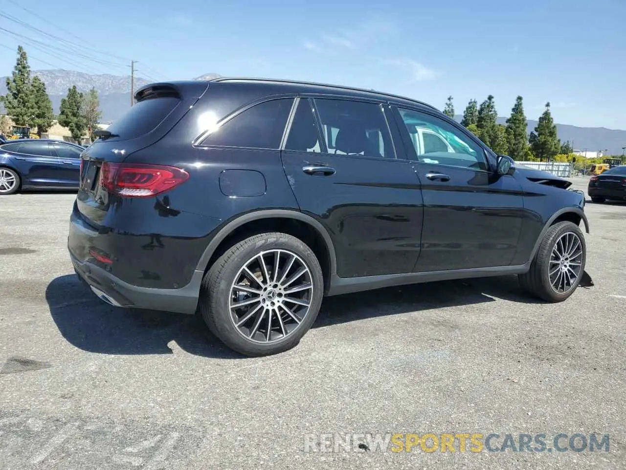 3 Photograph of a damaged car W1N0G8EB0MF902731 MERCEDES-BENZ GLC-CLASS 2021