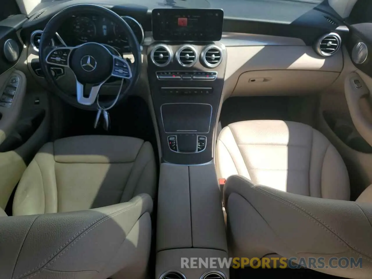 8 Photograph of a damaged car W1N0G8EB1MF869447 MERCEDES-BENZ GLC-CLASS 2021