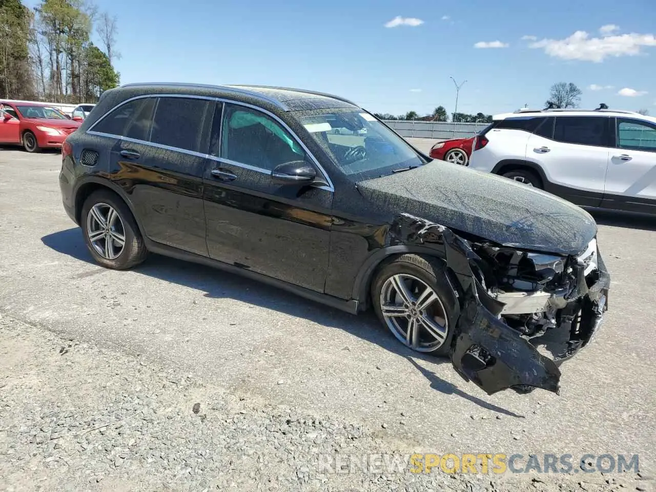 4 Фотография поврежденного автомобиля W1N0G8EB1MF903869 MERCEDES-BENZ GLC-CLASS 2021