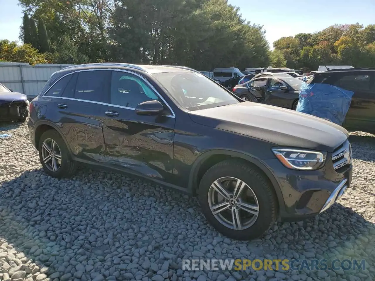 4 Photograph of a damaged car W1N0G8EB2MV287069 MERCEDES-BENZ GLC-CLASS 2021