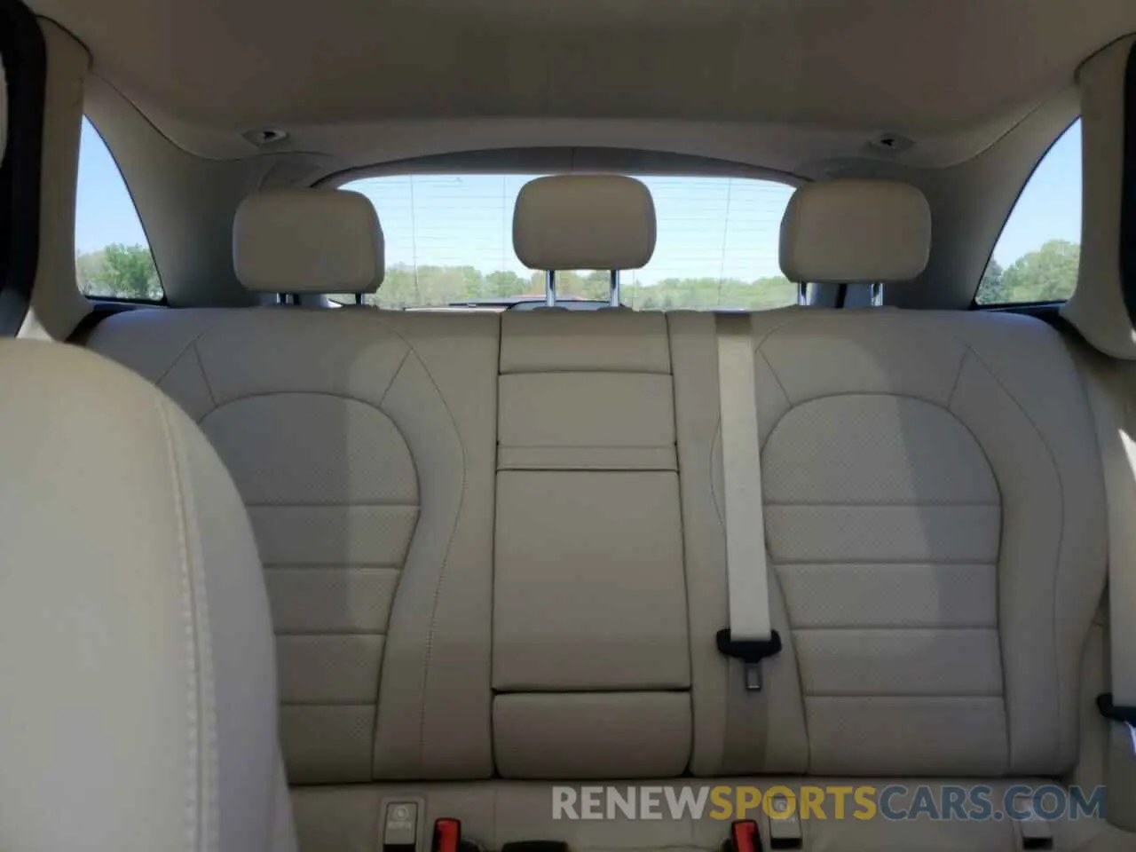 10 Photograph of a damaged car W1N0G8EB4MF878174 MERCEDES-BENZ GLC-CLASS 2021