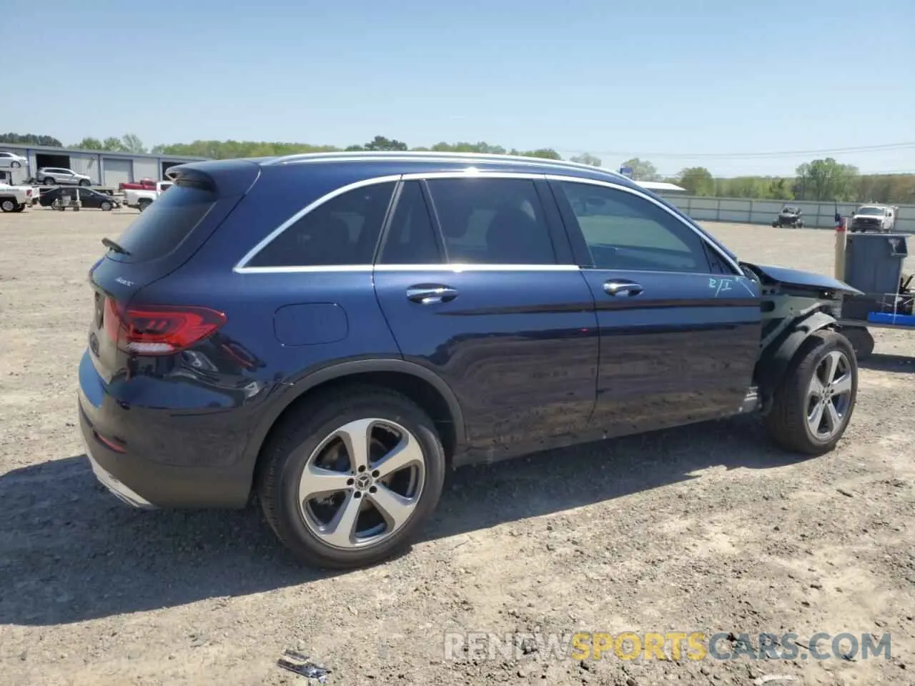 3 Photograph of a damaged car W1N0G8EB4MF878174 MERCEDES-BENZ GLC-CLASS 2021