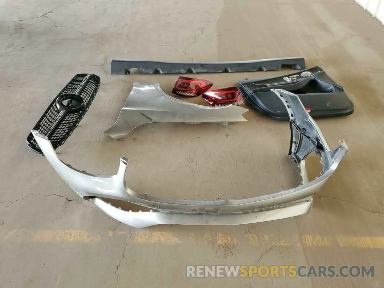 12 Photograph of a damaged car W1N0G8EB5MV282836 MERCEDES-BENZ GLC-CLASS 2021