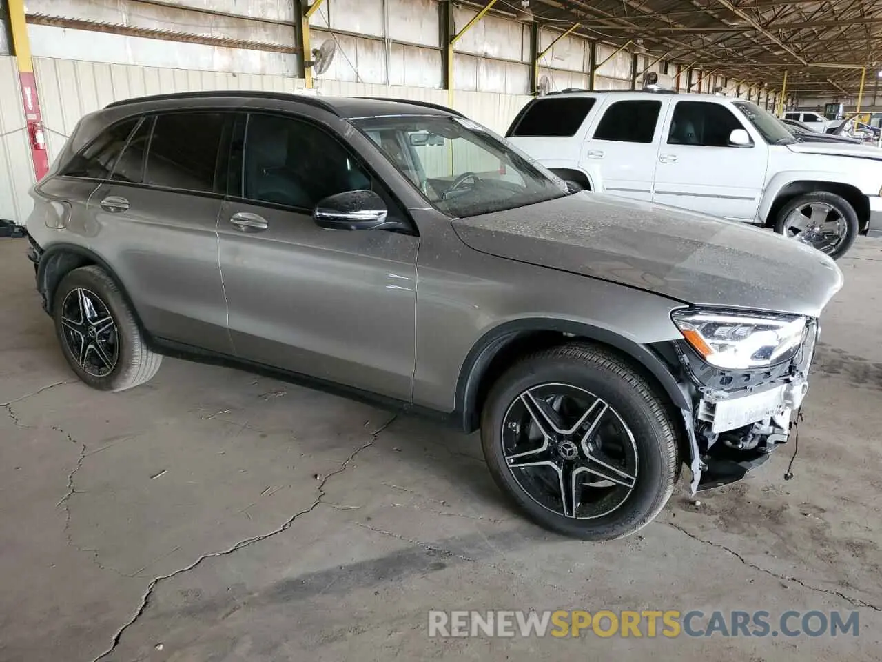 4 Photograph of a damaged car W1N0G8EB5MV282836 MERCEDES-BENZ GLC-CLASS 2021