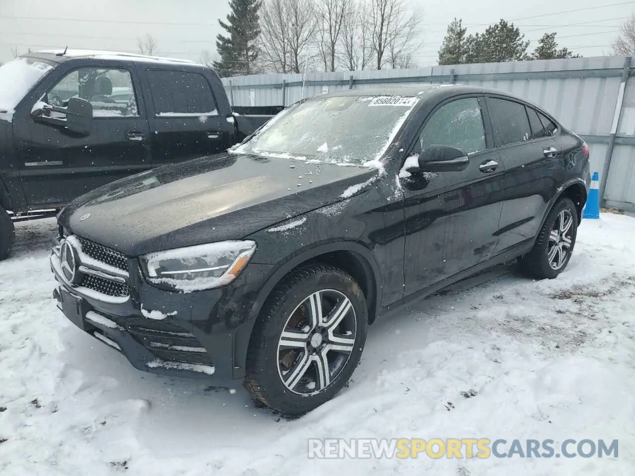 1 Фотография поврежденного автомобиля W1N0J8EB6MF991402 MERCEDES-BENZ GLC-CLASS 2021