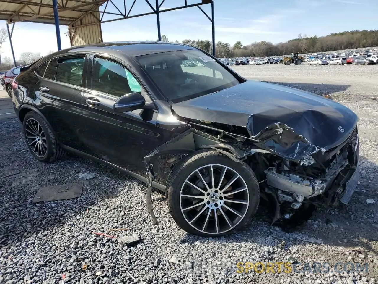 4 Photograph of a damaged car W1N0J8EB7MF889574 MERCEDES-BENZ GLC-CLASS 2021