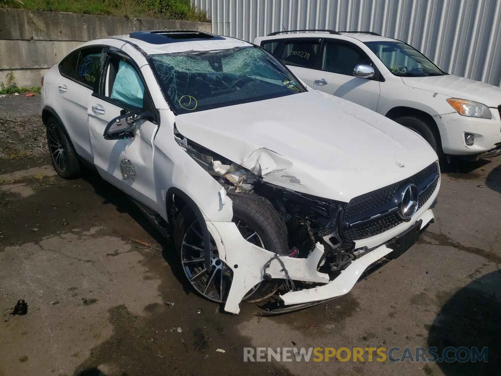 1 Photograph of a damaged car W1N0J8EB8MF892712 MERCEDES-BENZ GLC-CLASS 2021