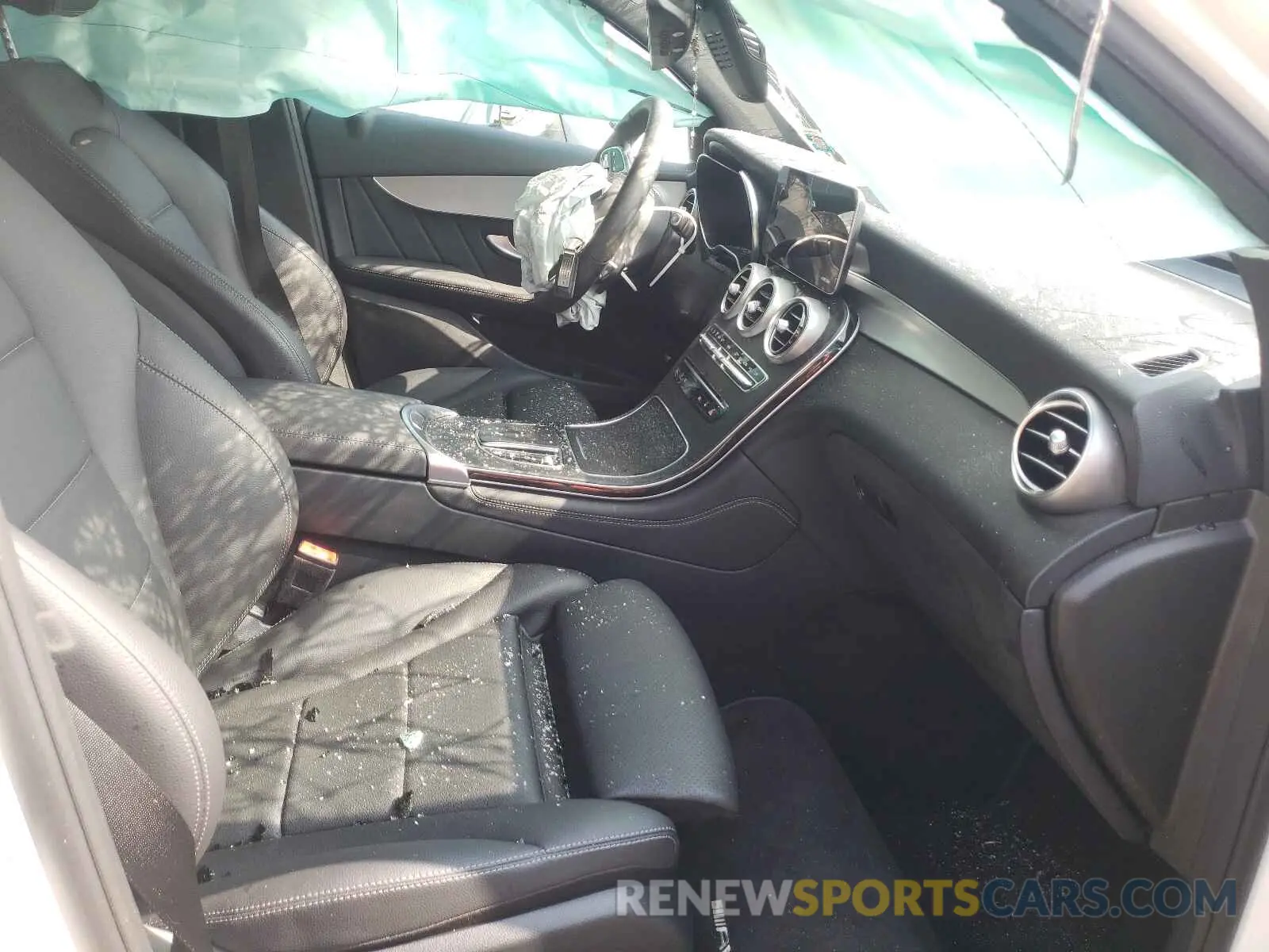 5 Photograph of a damaged car W1N0J8EB8MF892712 MERCEDES-BENZ GLC-CLASS 2021
