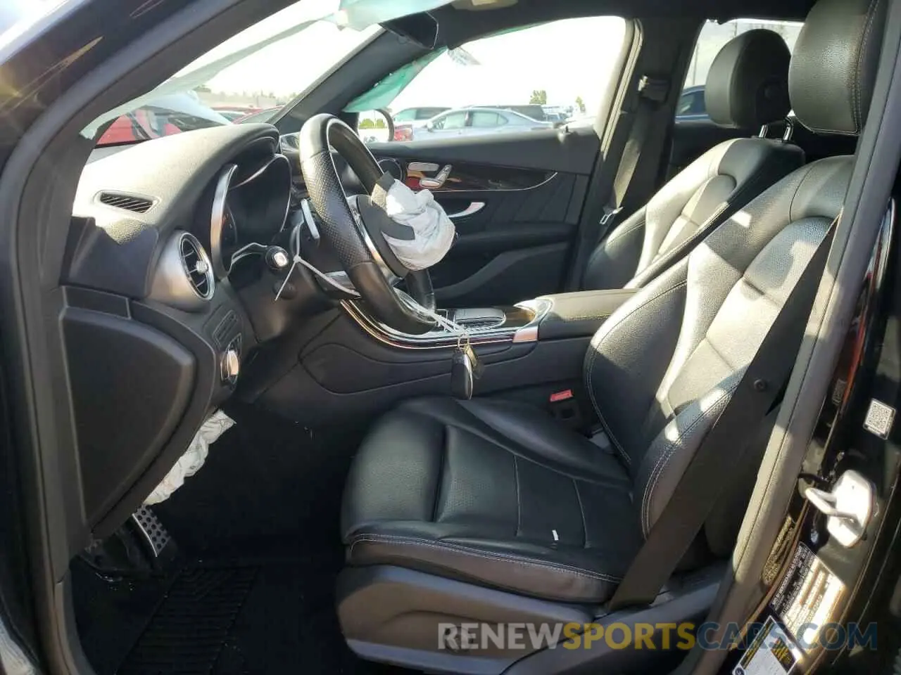 7 Фотография поврежденного автомобиля W1N0J8EBXMF939514 MERCEDES-BENZ GLC-CLASS 2021