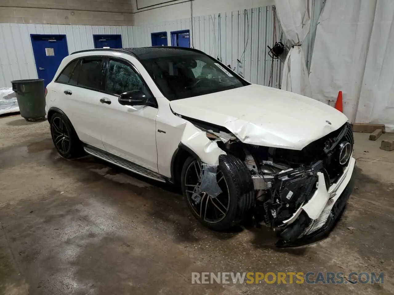 4 Photograph of a damaged car W1N0G6EB2NV351259 MERCEDES-BENZ GLC-CLASS 2022