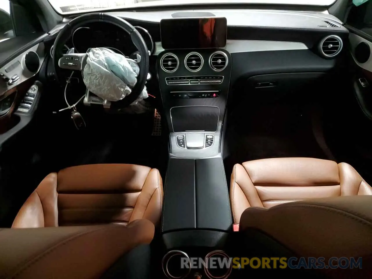 8 Photograph of a damaged car W1N0G6EB2NV351259 MERCEDES-BENZ GLC-CLASS 2022
