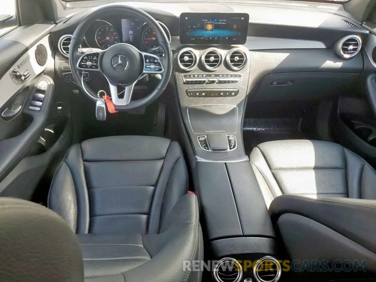8 Photograph of a damaged car W1N0G8DB0NG093759 MERCEDES-BENZ GLC-CLASS 2022