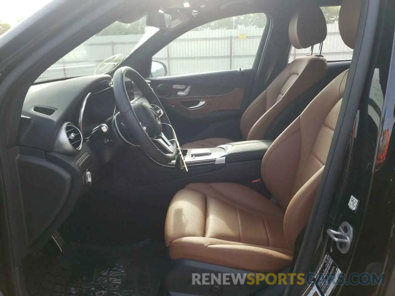 5 Фотография поврежденного автомобиля W1N0G8DB3NG089088 MERCEDES-BENZ GLC-CLASS 2022