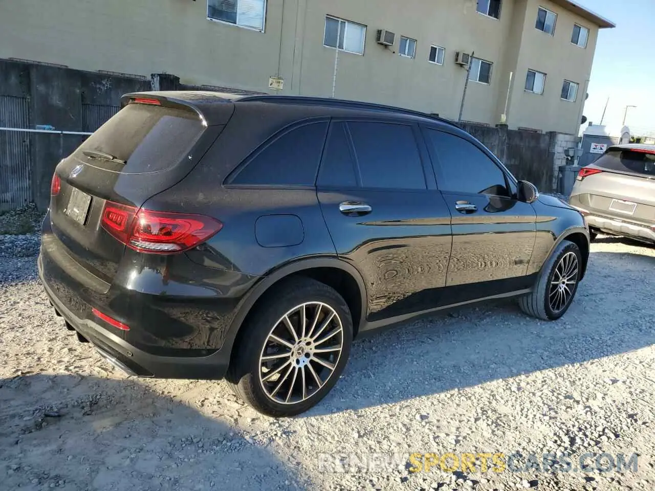 3 Фотография поврежденного автомобиля W1N0G8DB4NV361868 MERCEDES-BENZ GLC-CLASS 2022