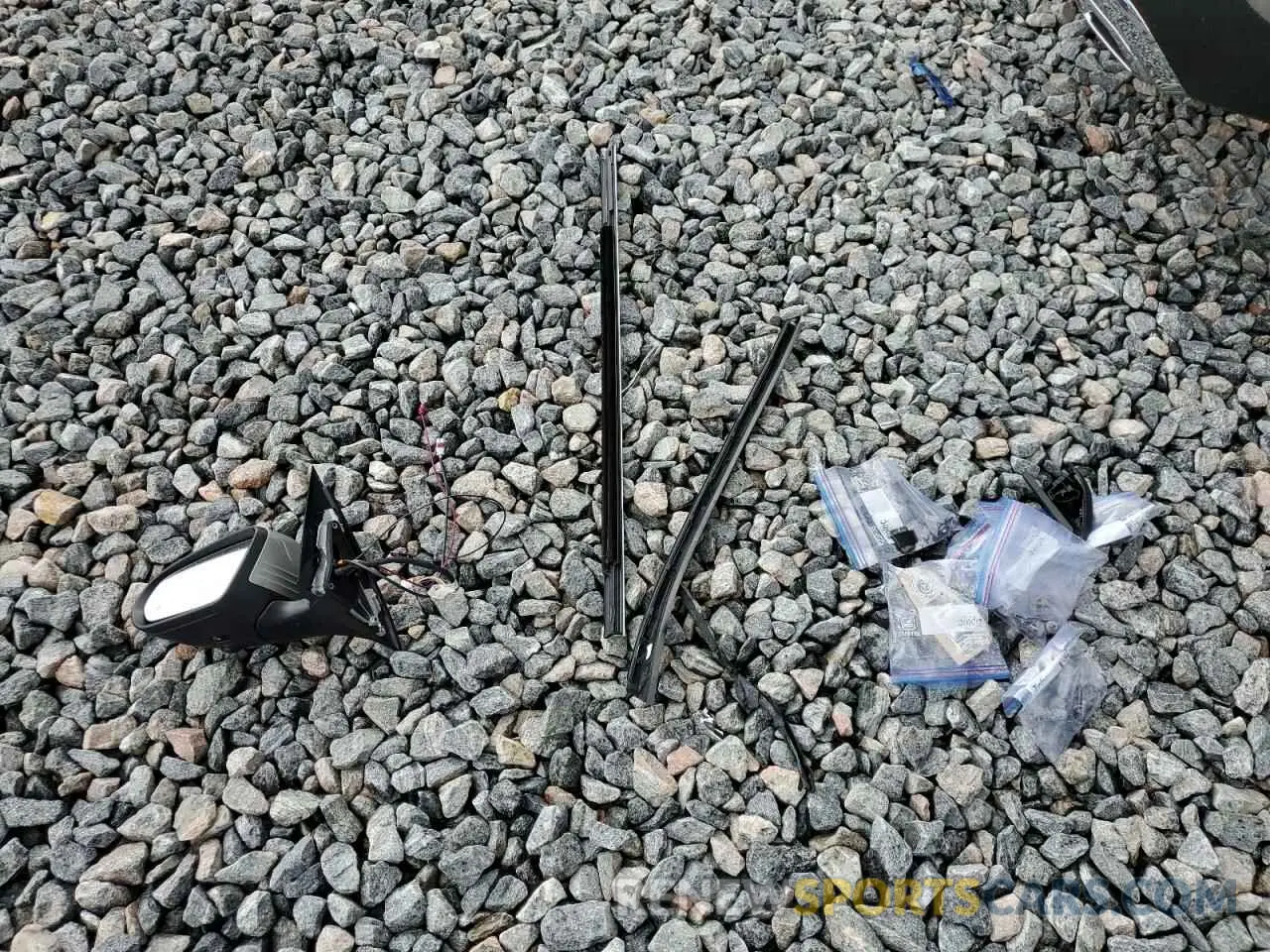13 Photograph of a damaged car W1N0G8DB4NV384292 MERCEDES-BENZ GLC-CLASS 2022