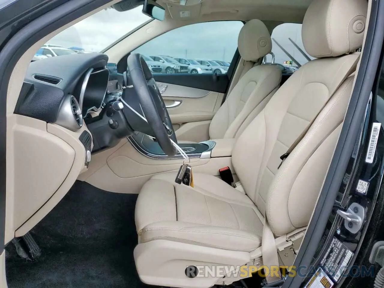 7 Фотография поврежденного автомобиля W1N0G8DB5NG109339 MERCEDES-BENZ GLC-CLASS 2022