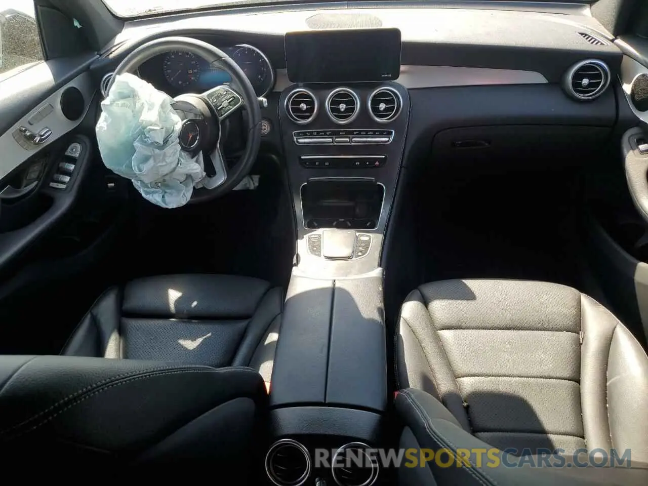 8 Photograph of a damaged car W1N0G8DB5NV337966 MERCEDES-BENZ GLC-CLASS 2022
