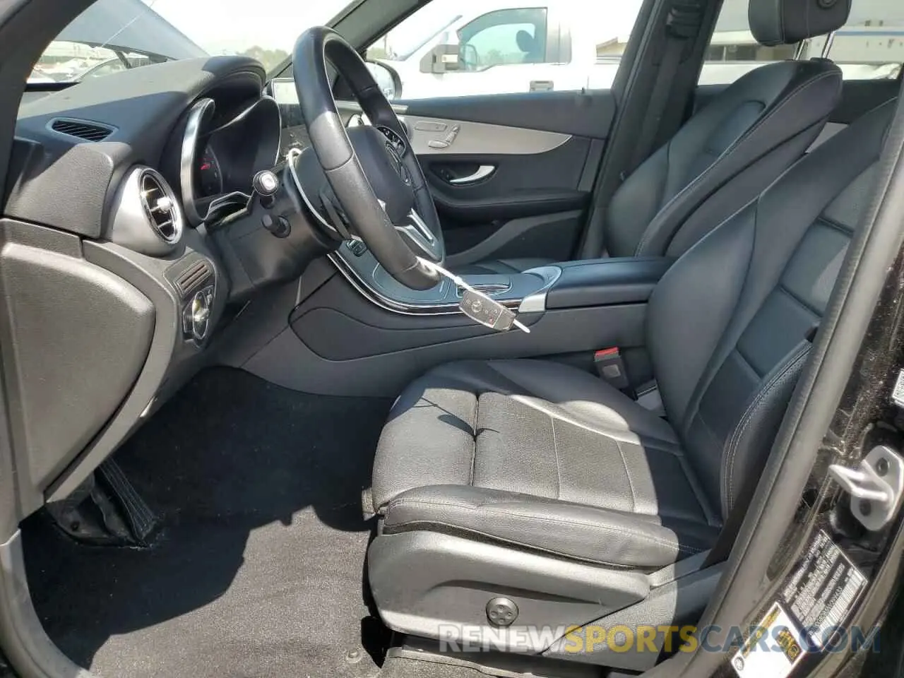 7 Photograph of a damaged car W1N0G8DB5NV399433 MERCEDES-BENZ GLC-CLASS 2022